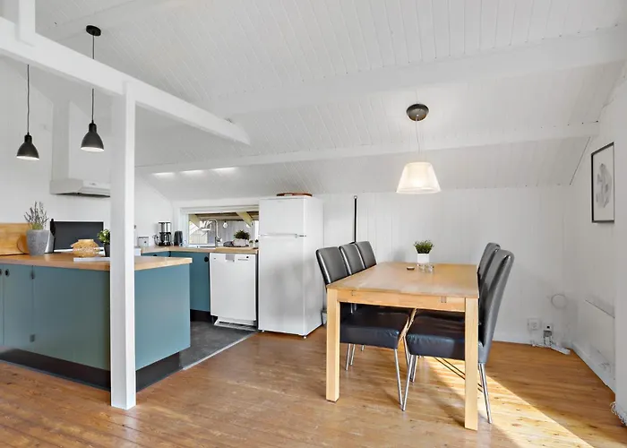 3 Bedroom In * Hejls