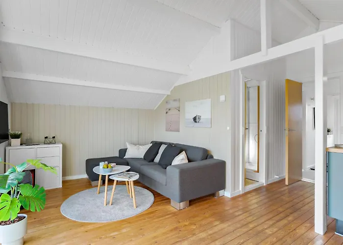 3 Bedroom In * Hejls