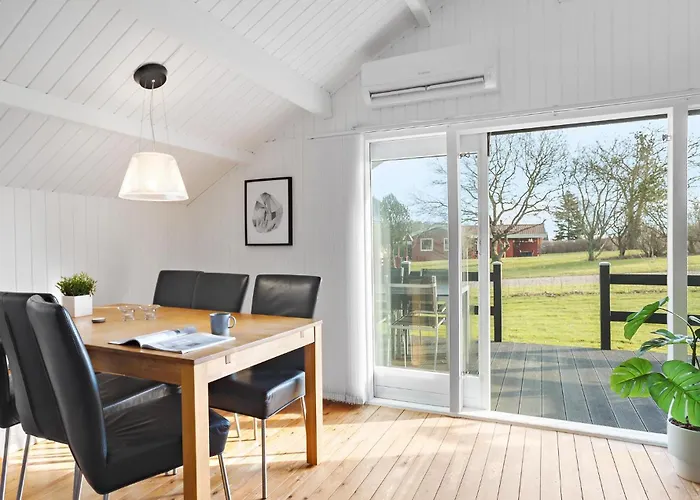 Hébergement de vacances 3 Bedroom In *